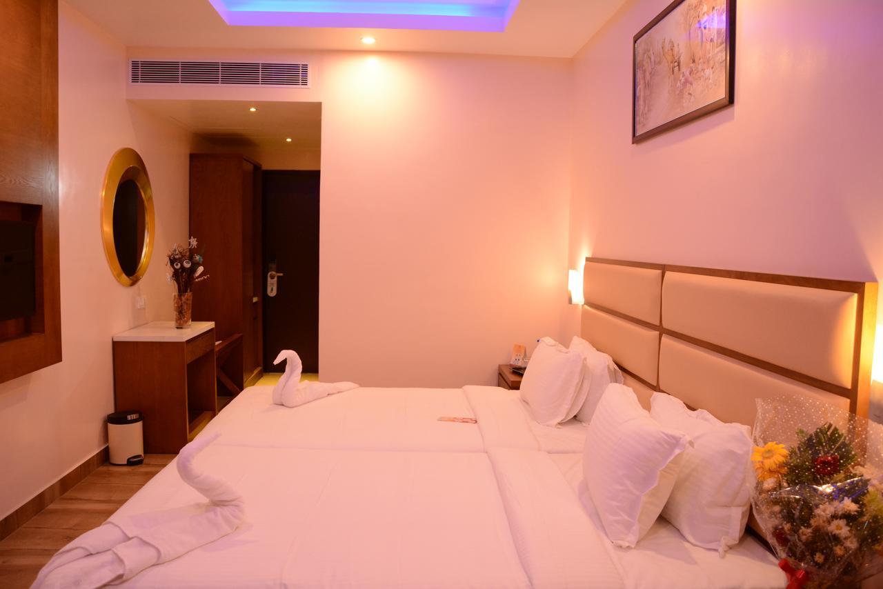 Kani Residency Hotel Тутикорин Экстерьер фото